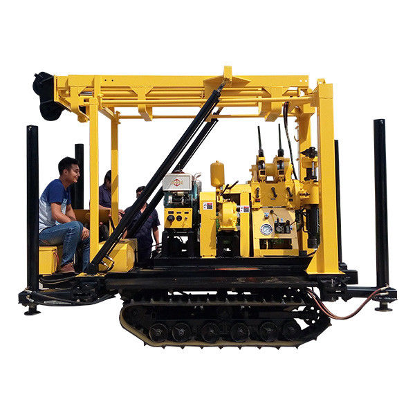 130m 180m 200m Tiefe Crawler-Typ Wasserbohranlage 2200KW Dieselmotor
