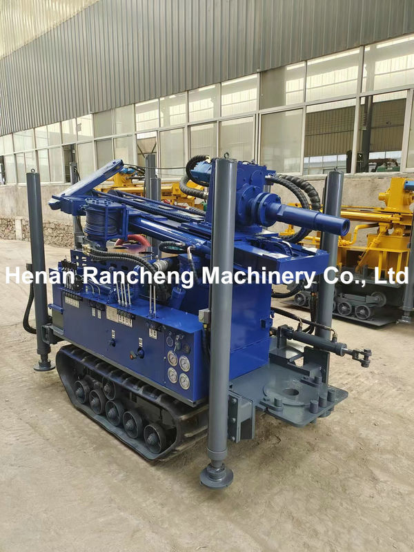 Leistungsstarke 180 m große Mini-Crawler-Wasserbohranlage mit 77,3 kW YuChai-Motor für Bohrungen