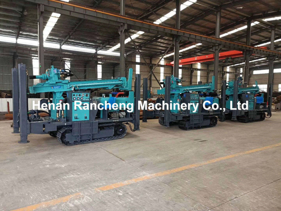 300m Bohrtiefe Wasserbrunnen Crawler Typ Bohrmaschine 85KW Yuchai Motor