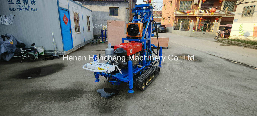 Einfache Bedienung RCS200C Rubber Crawler Portable Drilling Rig mit 150m Tiefe 450mm Durchmesser