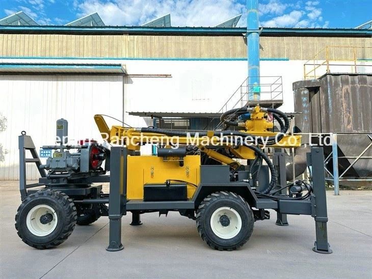 Vierradantriebene Bohrmaschine 220 m Tiefe mit 65 kW starkem Motor