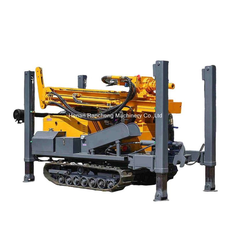 Heiß verkaufte 200m Tiefe Crawler Montierte Wasserbohrmaschine 58KW YuChai Dieselmotor