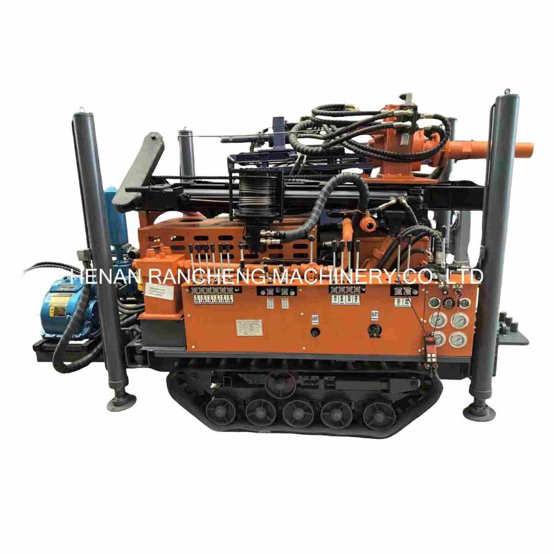 Leistungsstarke 180 m große Mini-Crawler-Wasserbohranlage mit 77,3 kW YuChai-Motor für Bohrungen