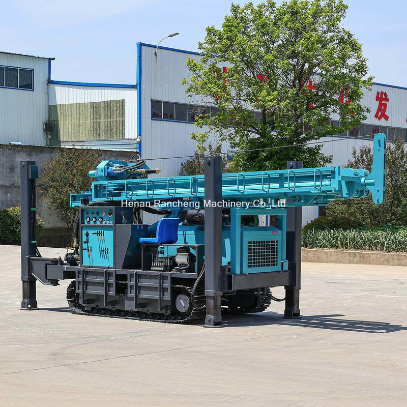 Effizienz und Zuverlässigkeit Tiefe 350 m Crawler-montierte Wasserbohrmaschine mit 91 kW Yuchai-Motor