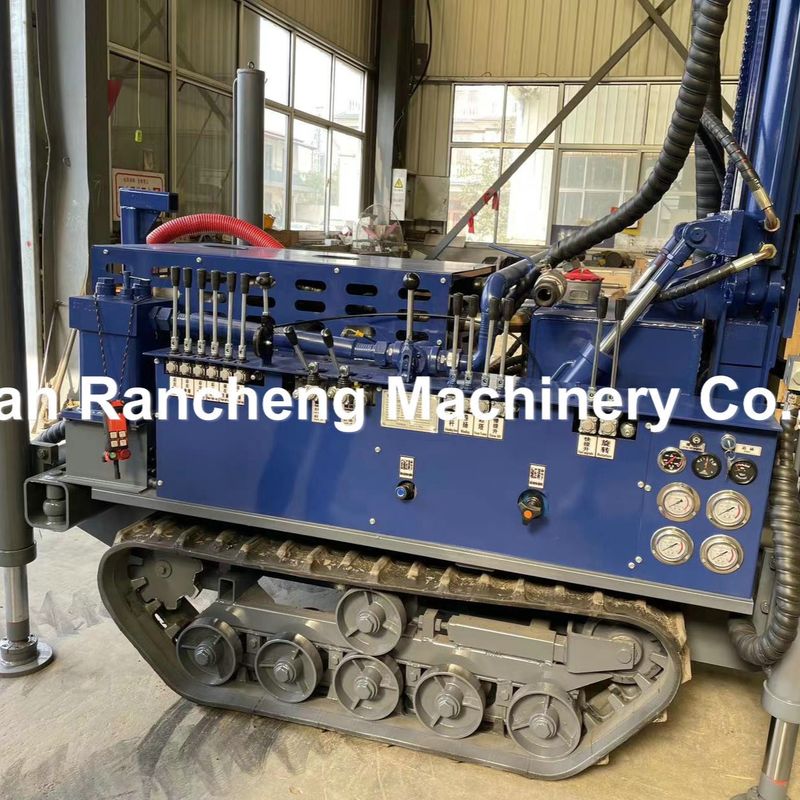 Tiefe 180m Mini Crawler Bohrbohrmaschine mit 77,3 kW Dieselmotor
