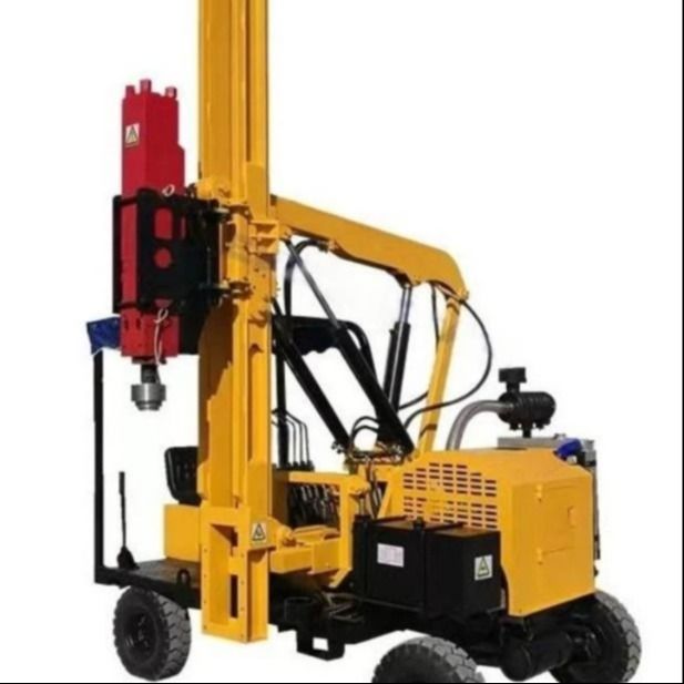 Solar-Pile-Treiber mit 39 kW-Motor 170 cm Bohrtiefe 2600 mm Piling Höhe
