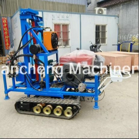 150 m Tiefe Schlag- und Drehtyp Gummi-Crawler-Wasserbohranlage
