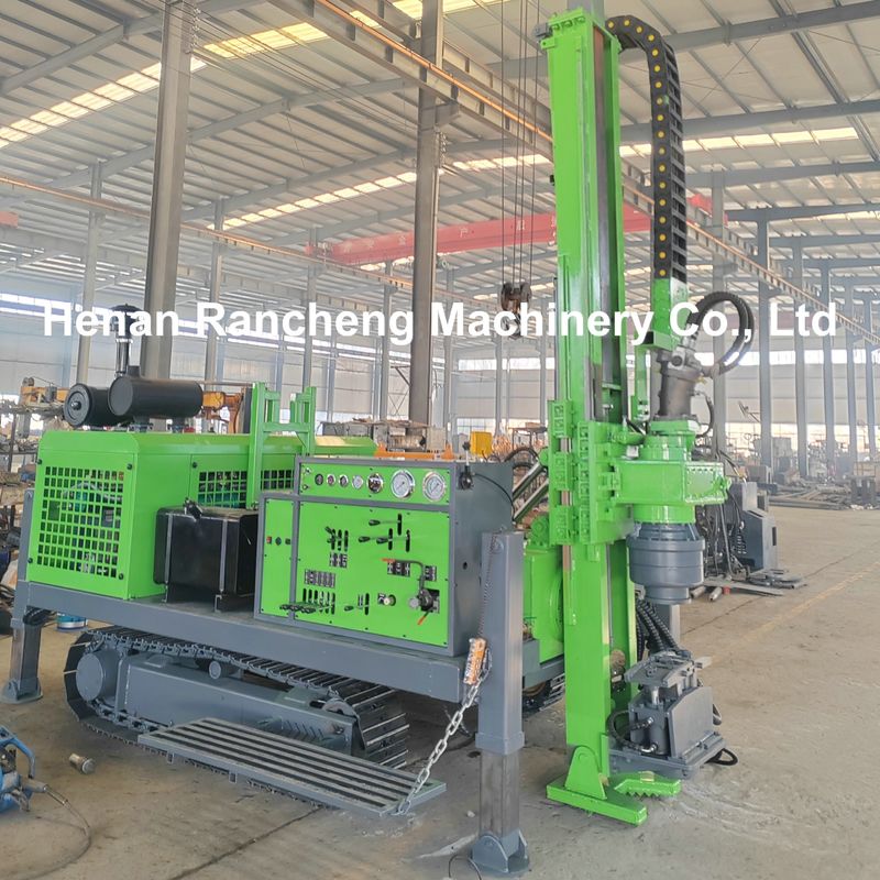 Maximale Bohrtiefe 1200 m Vollhydraulisches Bohrgerät mit 92 kW Dieselmotor