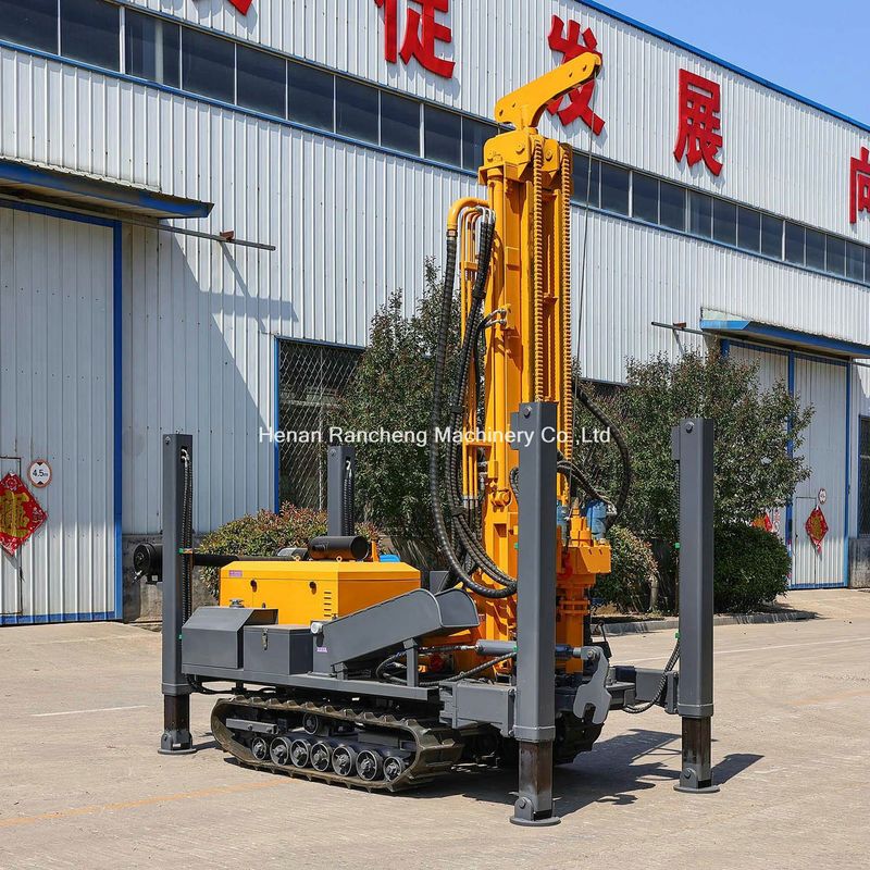 Hohe hydraulische Stützbeine 350m Crawler Bohrloch Wasser Bohrgerät mit 91 kW Motor