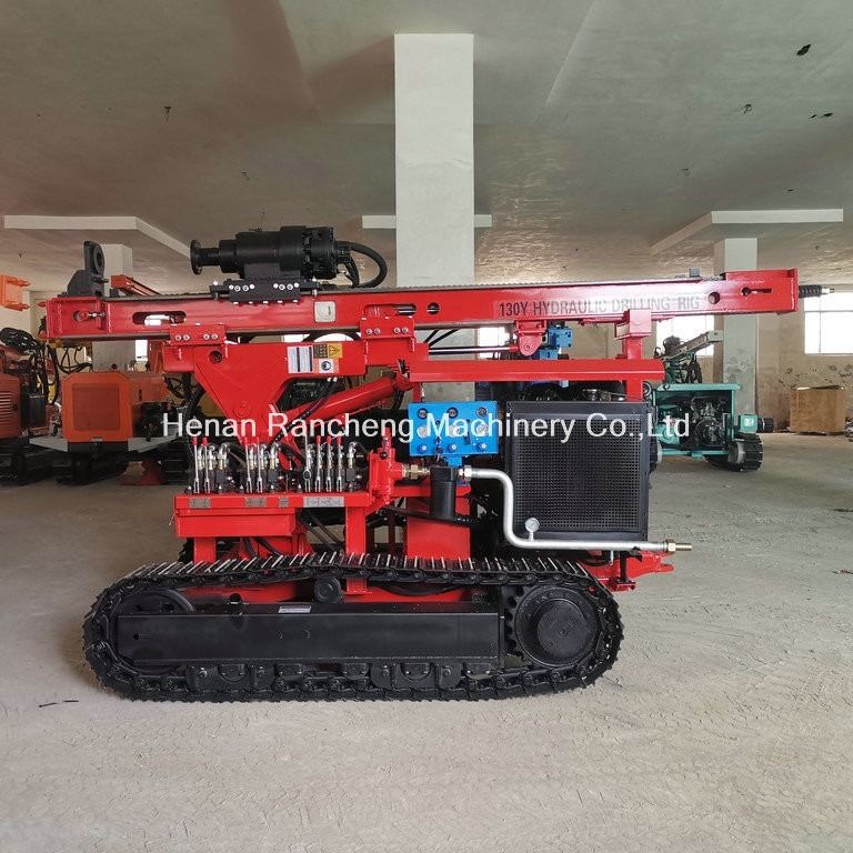 Der RC130Y Solar Pile Driver ist eine Bohrmaschine mit einem Bohrdurchmesser von 400 mm