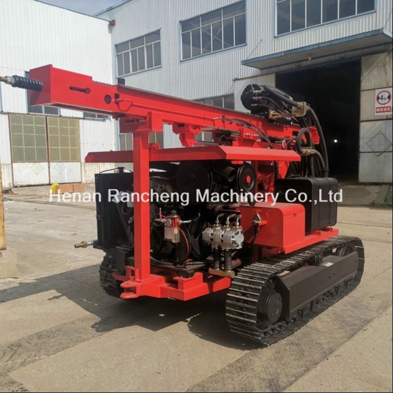 Der RC130Y Solar Pile Driver ist eine Bohrmaschine mit einem Bohrdurchmesser von 400 mm