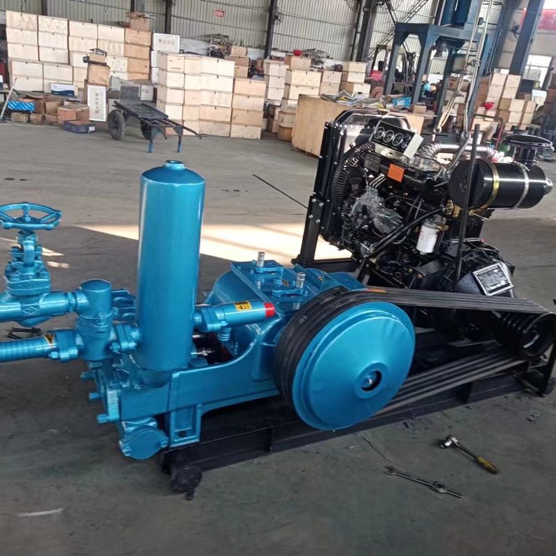 Dieselmotortyp Schlammpumpe Max 600L/Min Horizontale Dreizylinder-Doppelfunktions-Penthouse Detroit Kolbenpumpe