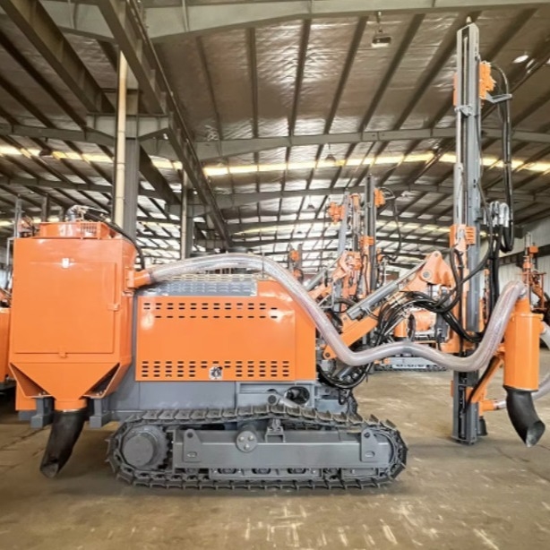 Hydraulic Surface Down-The-Hole Separated (DTH) Drilling Rig For 3200 N.M Rotation Torque
