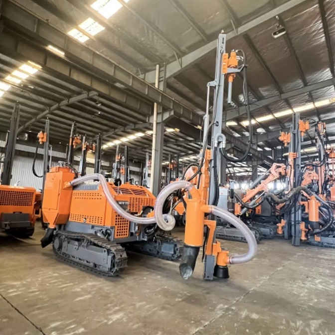 Hydraulic Surface Down-The-Hole Separated (DTH) Drilling Rig For 3200 N.M Rotation Torque