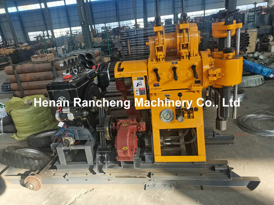130 m / 200 m Tiefe Hydraulisches kleines Bohrgerät mit 22 PS Dieselmotor